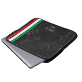 Identity Tech Custom Black Marble Laptop Sleeve (Vorne Knopf)