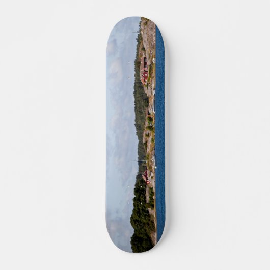 Idyllische Küstenlandschaft Skateboard (Vorne)