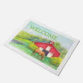 Idyllische Sommer-Landschaftsrote Scheune mit Fußmatte (Schrägansicht)