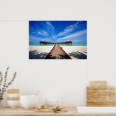 Idyllische Symmetrie. Wasservillen. Malediven Poster (Küche)