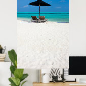 Idyllischer tropischer Strand auf den Malediven Poster (Heimbüro)