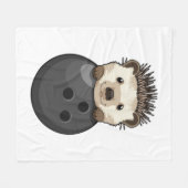Igel im Bowling mit Bowlingball Fleecedecke (Vorderseite (Horizontal))