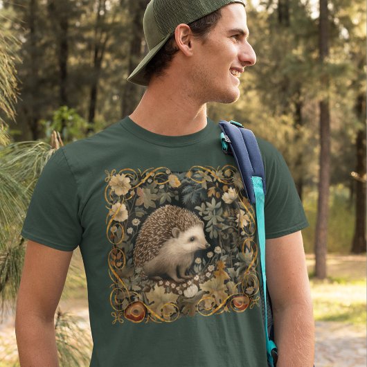 Igel im Wald William Morris-Stil T-Shirt