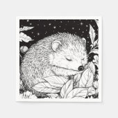 Igel schläft im Laub unter dem Sternenhimmel Serviette (Vorderseite)