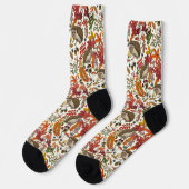Igel und Herbstwaldflora auf Elfenbein Socken (Linkes Detail)