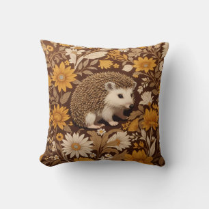 Igelbraun floral William Morris inspiriert Kissen