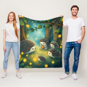 Igelzauber im Lichterwald Fleecedecke