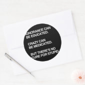 IGNORANZ KANN ERZIELT WERDEN RUNDER AUFKLEBER (Umschlag)