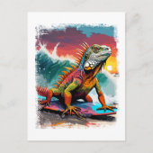 Iguana Surfing Niedliches farbiges Comic Illustrat Postkarte (Vorderseite)
