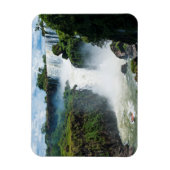 Iguazu-Wasserfälle umgeben von Dschungel Magnet (Vertikal)