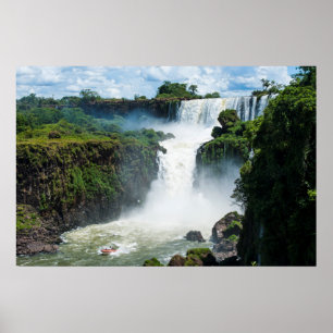 Iguazu-Wasserfälle umgeben von Dschungel Poster