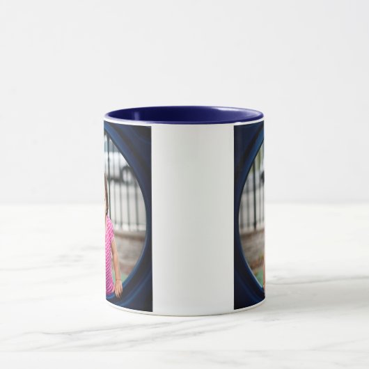 Ihr Baby auf einer Tasse (Zentrum)