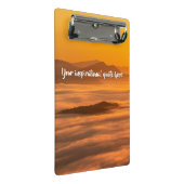 Ihr benutzerdefinierter Text überwindet nebelige L Mini Klemmbrett (Schrägansicht)