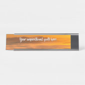 Ihr benutzerdefinierter Text überwindet nebelige L Schreibtischnamensplakette (Vorderseite )