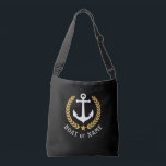 Ihr Bootname Anchor Gold Style Laurel Black Tragetaschen Mit Langen Trägern<br><div class="desc">Eine stilvolle Ganzkörpertasche mit personalisiertem Namen, Bootsnamen oder anderen gewünschten Texten. Ein speziell entworfener nautischer Bootsanker mit goldenen Blätter und Stern auf schwarz. Passen Sie die Basisfarbe einfach an Ihre aktuelle Dekoration oder Ihr aktuelles Thema an. Wiederverwendbar und ideal für Ferien, Shopping und Reisen. Das perfekte personalisierte Geschenk für jeden...</div>