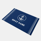 Ihr Bootsname Seil & Anchor Navy Blue Entryway Fußmatte (Schrägansicht)