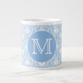 Ihr Brief, Monogramm. Blauer Damast Muster. Jumbo-Tasse (Vorderseite)
