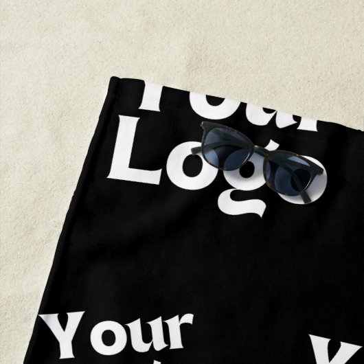 Ihr Design- oder Firmenlogo | Random Platzierung Strandtuch (Beispiel)