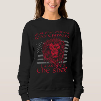 Ihr erster Fehler, dass Sie dachten, ich sei eines Sweatshirt
