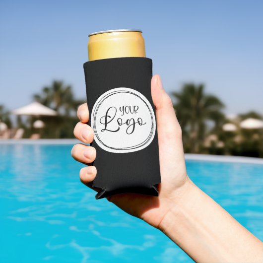 Ihr Firmenlogo im weißen Kreis Selters Dosenkühler (In Situ Pool)