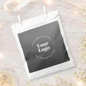 Ihr Firmenlogo oder Ihr Design und Ihr bearbeitete Geschenktütchen (Ausgeschnitten)