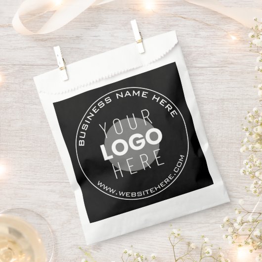 Ihr Firmenname, Website + hochgeladenes Bild Geschenktütchen (Ausgeschnitten)