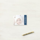 Ihr Foto leuchtet auf - mit Navy Blue Post-it Klebezettel (Auf Schreibtisch)