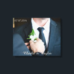 IHR FOTO mit benutzerdefiniertem Text, in Leinen v Leinwanddruck<br><div class="desc">Einzigartiges,  personalisiertes Geschenk für jedes Paar. Ändern Sie das Bild und die Textfelder in das,  was Sie gewollt haben. Sehen Sie in meinem Geschäft nach,  um mehr Produkte zu finden.</div>