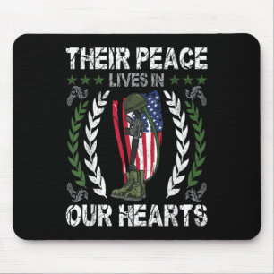 Ihr Frieden lebt in unserem Gedenktag des Herzens Mousepad
