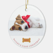Ihr Hund ist das erste Weihnachten | Weiß mit zwei Keramik Ornament (Links)