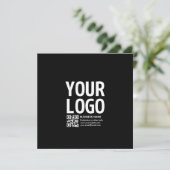 Ihr Logo mit bearbeitbarem QR-Code und Text Save The Date (Stehend Vorderseite)