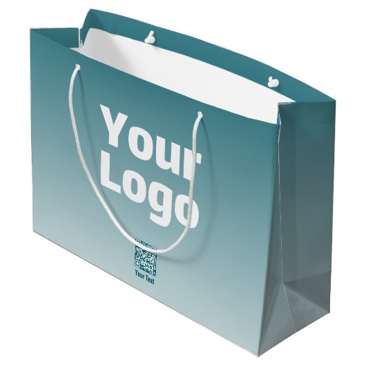 Ihr Logo mit/Bearbeitung von QR-Code und Farbverla Große Geschenktüte (Rückseite Schrägansicht)