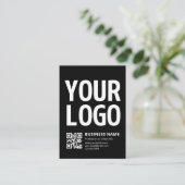 Ihr Logo mit editierbarem QR-Code und Text Visitenkarte (Stehend Vorderseite)