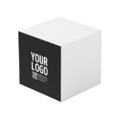 Ihr Logo mit editierbarem QR-Code und Text Würfel (Rückseite Schrägansicht)