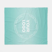 Ihr Logo mit oder ohne Farbabweichung Fleecedecke (Vorderseite (Horizontal))