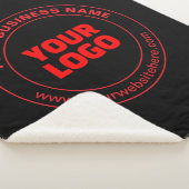 Ihr Logo oder Bild und bearbeitbarer Text, rot ode Sherpadecke (3/4)