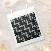 Ihr Logo oder Bild | Zick-Zack-Muster m/ zwei Bild Geschenktütchen (Ausgeschnitten)