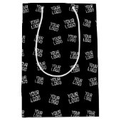 Ihr Logo oder Bild | Zufällige Suchvorlage Mittlere Geschenktüte (Vorderseite)