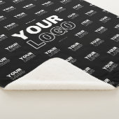 Ihr Logo und Ihr mehrfarbiges Logo im Hintergrund  Sherpadecke (3/4)