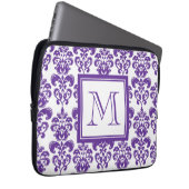 Ihr Monogramm, dunkles lila Damast-Muster 2 Laptopschutzhülle (Vorne Rechts)