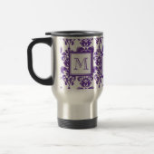 Ihr Monogramm, dunkles lila Damast-Muster 2 Reisebecher (Links)