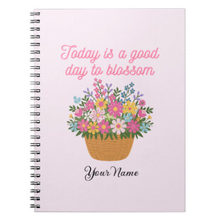 Ihr Name auf dem Niedlichen Pink Floral Spiral Not Notizblock