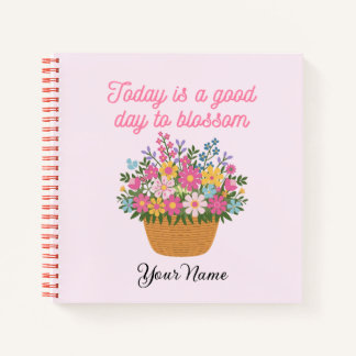 Ihr Name auf dem Niedlichen Pink Floral Spiral Not Notizblock