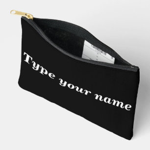 Ihr Name auf schwarzer Tasche