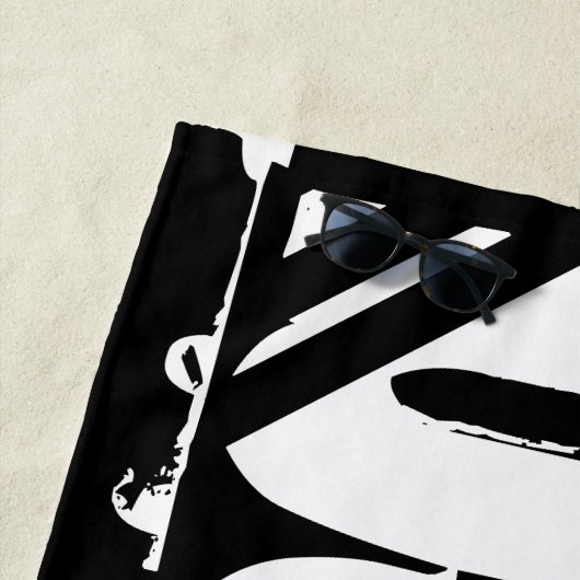 Ihr Name Piece The Beach Funny Black and White Strandtuch (Beispiel)