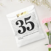 Ihr Namensmuster fett schwarzes Alter 35 Nummer Da Geschenktütchen (Versiegelt)