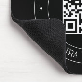 Ihr QR-Code und bearbeiteter Text | Schwarz/Weiß Mousepad (Ecke)