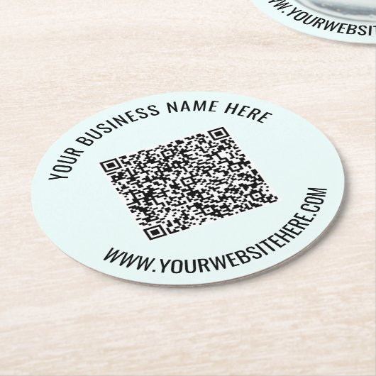 Ihr QR-Untersetzer für benutzerdefinierten Text un Runder Pappuntersetzer (Angewinkelt)
