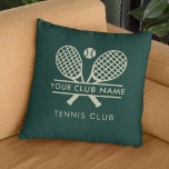 Ihr Tennis Club Name Team Country Office Kissen<br><div class="desc">Passen Sie dieses Kissen einfach an, indem Sie auf den Button "Personalisieren" klicken, um Ihren Club- oder Gesellschaftsnamen hinzuzufügen. Dieses elegante und moderne Motiv verkörpert die Energie und Präzision des Sports perfekt und bietet gleichzeitig eine vollkommene Farbanpassung, die sich an die besondere Palette Ihres Clubs anpasst. Klicken Sie auf "Bearbeiten...</div>
