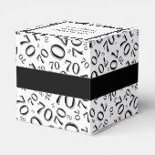 Ihr Text 70. Geburtstag Zahlenmuster schwarz/weiß Geschenkschachtel (Rückseite)